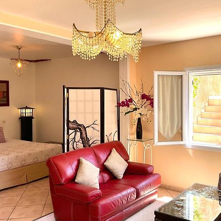 Chambres D'Hotes Les Noisetiers Digne-les-Bains Luaran gambar