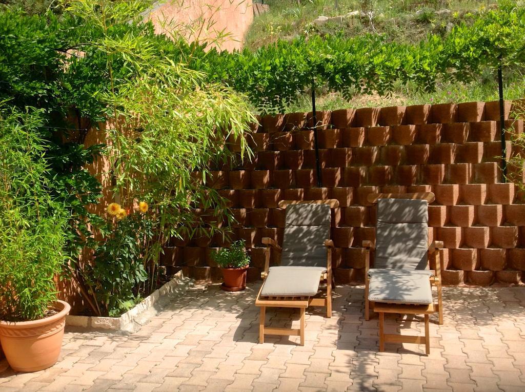 Chambres D'Hotes Les Noisetiers Digne-les-Bains Bilik gambar
