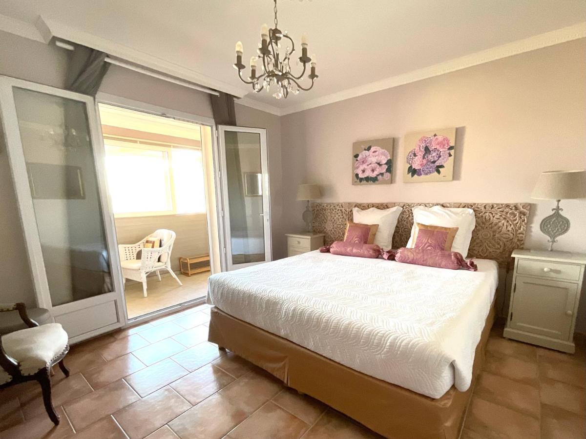 Chambres D'Hotes Les Noisetiers Digne-les-Bains Luaran gambar