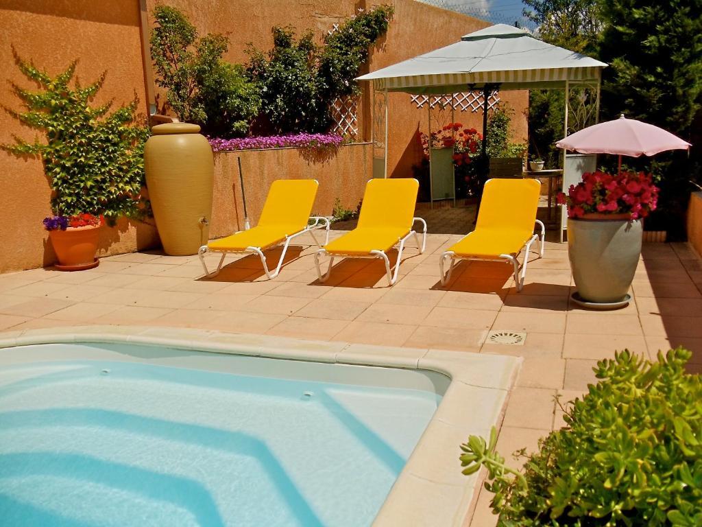 Chambres D'Hotes Les Noisetiers Digne-les-Bains Luaran gambar